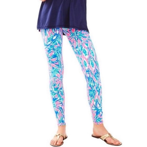 LILLY PULITZER LUXLETIC WEEKENDER LEGGING - Picture 5 of 11